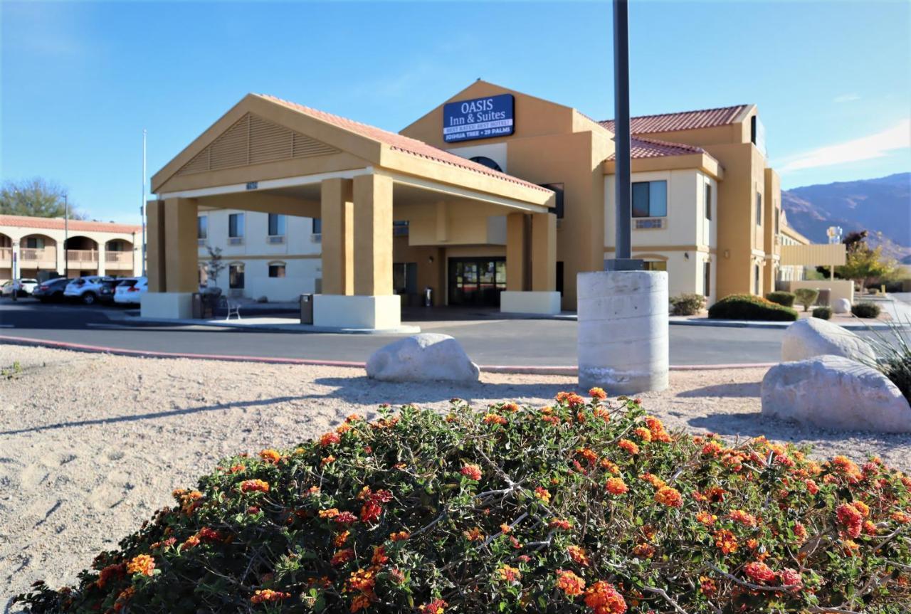 Oasis Inn And Suites 29 Palms Hotel Joshua Tree National Park Туэнтинайн-Палмс Экстерьер фото